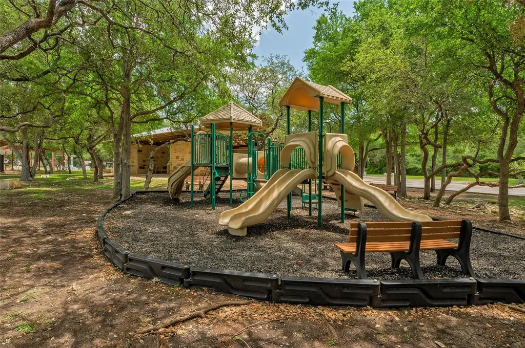 8608 Alophia Drive Austin TX 78739