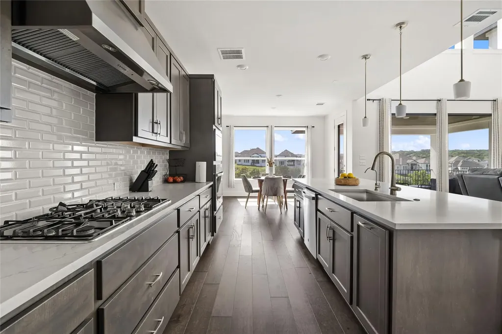 1045 Siena Sunset Leander TX 78641