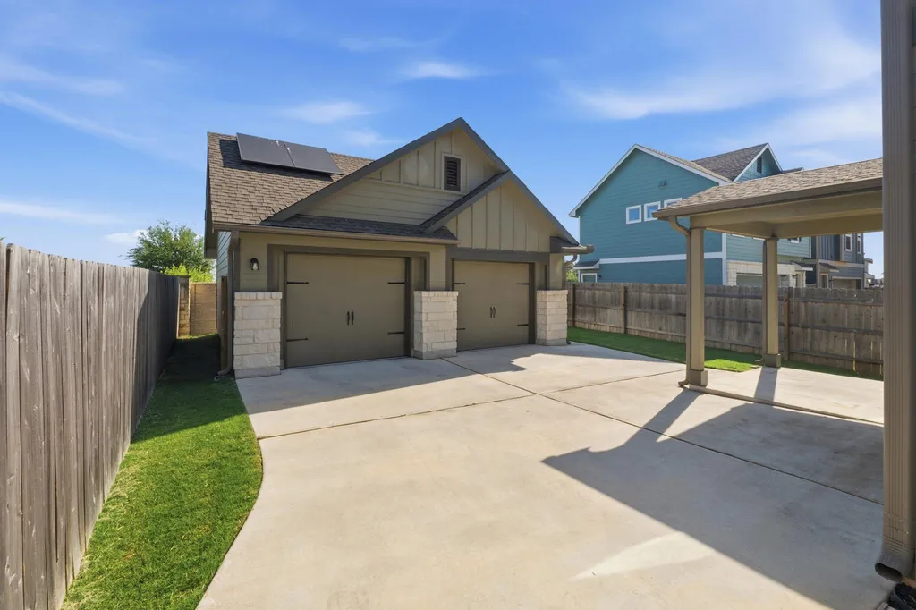 1613 Cobblecrest Lane Leander TX 78641