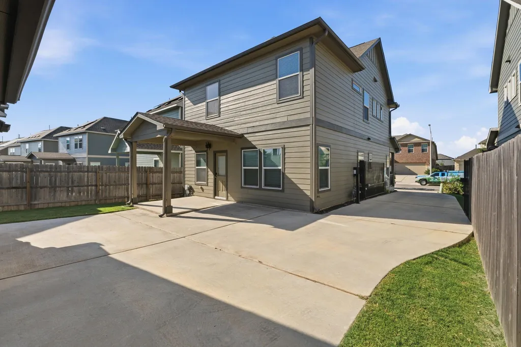 1613 Cobblecrest Lane Leander TX 78641