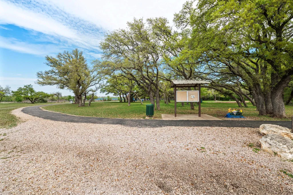 1613 Cobblecrest Lane Leander TX 78641