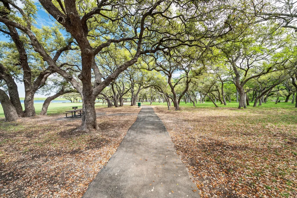 1613 Cobblecrest Lane Leander TX 78641