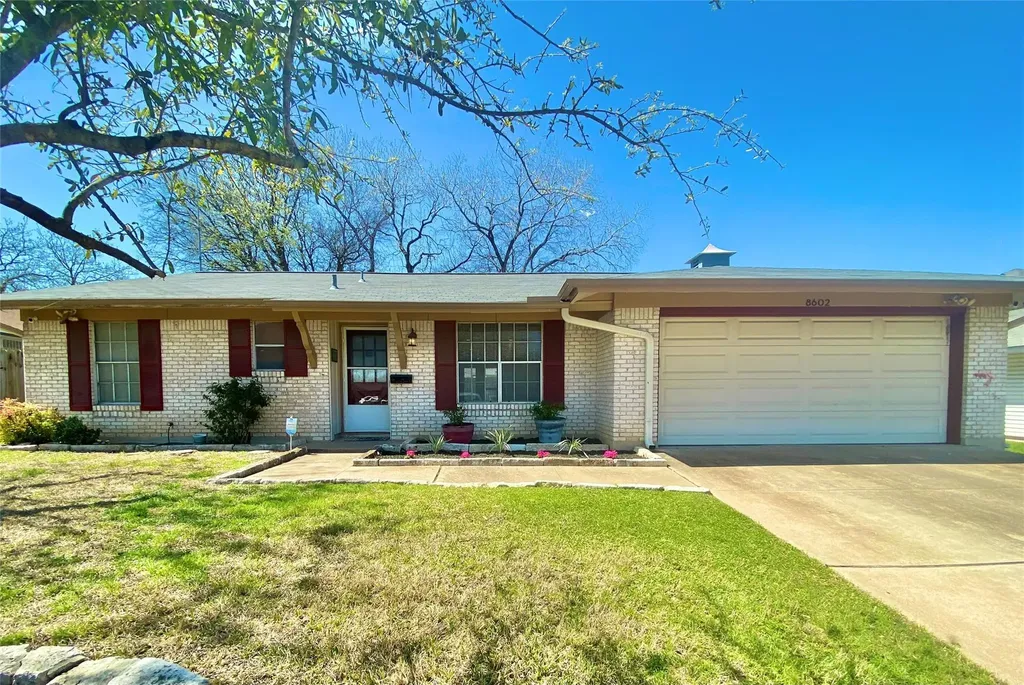 8602 Colonial Drive Austin TX 78758