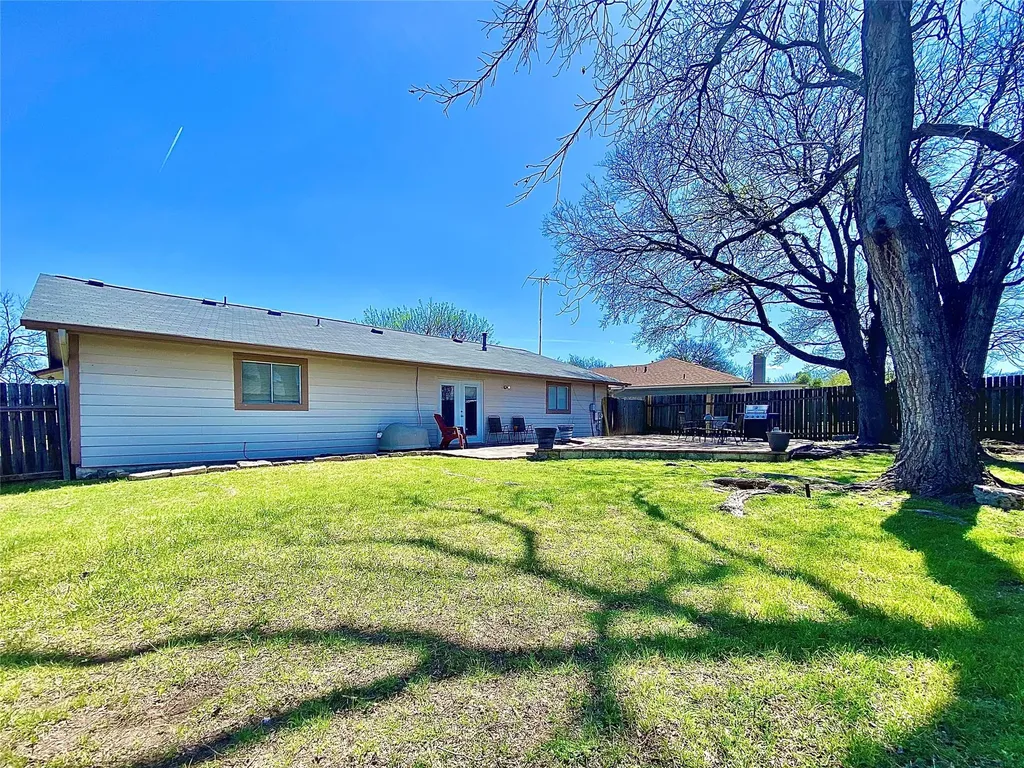 8602 Colonial Drive Austin TX 78758
