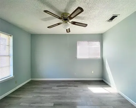 8602 Colonial Drive Austin TX 78758