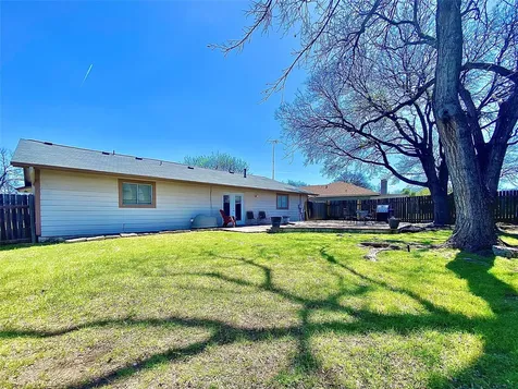 8602 Colonial Drive Austin TX 78758