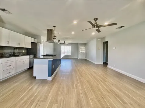 8602 Colonial Drive Austin TX 78758
