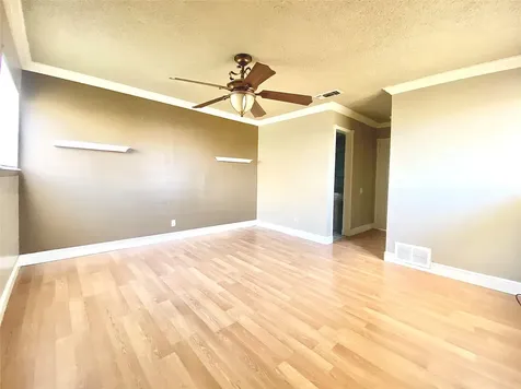 8602 Colonial Drive Austin TX 78758