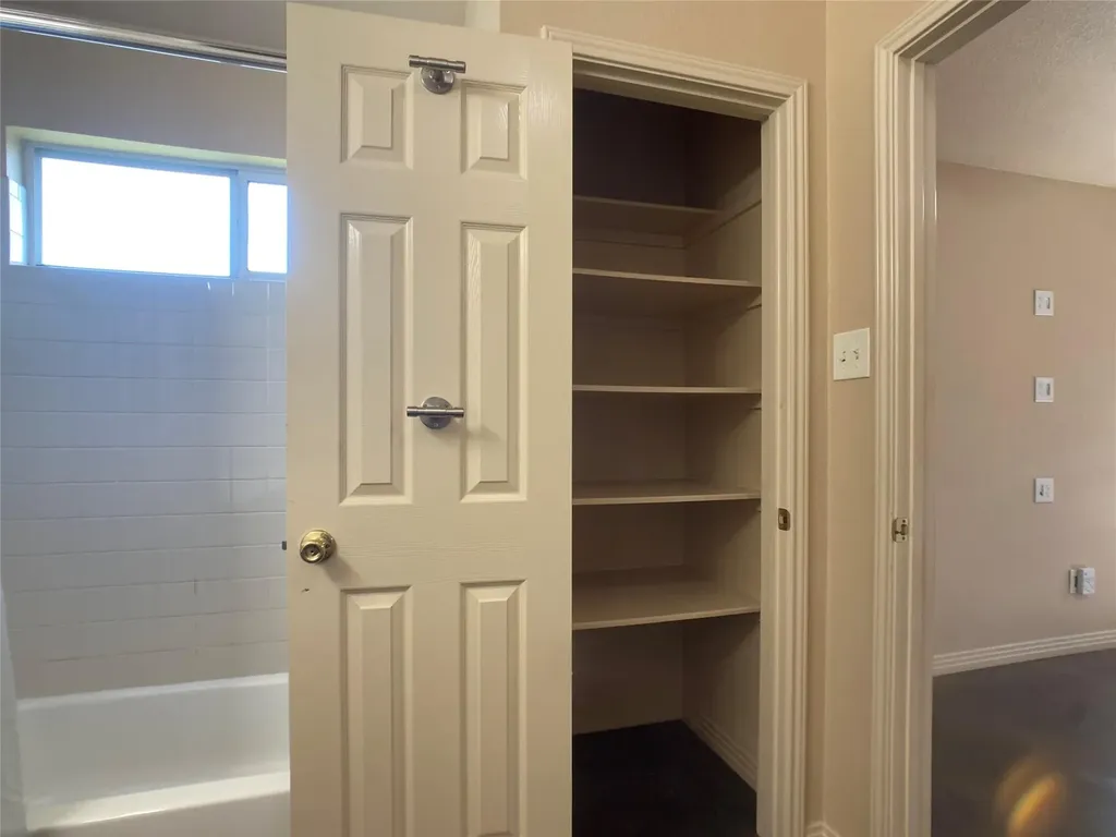 1009 Grey Castle Drive Pflugerville TX 78660