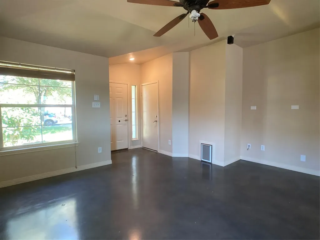 1009 Grey Castle Drive Pflugerville TX 78660