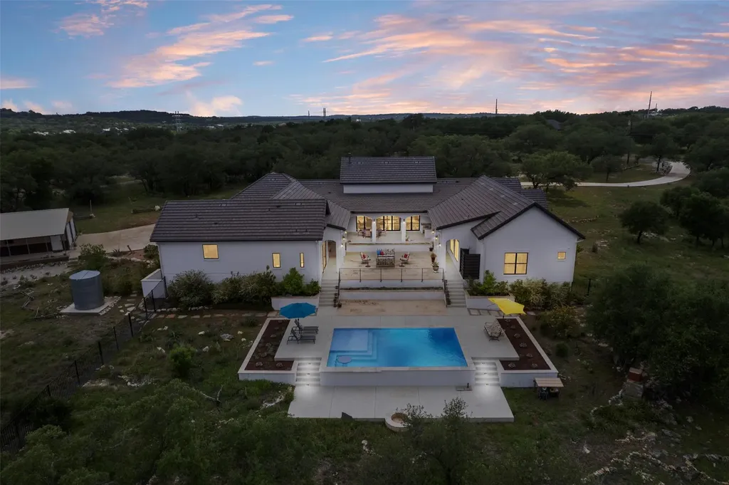 1805 Performer Road Spicewood TX 78669