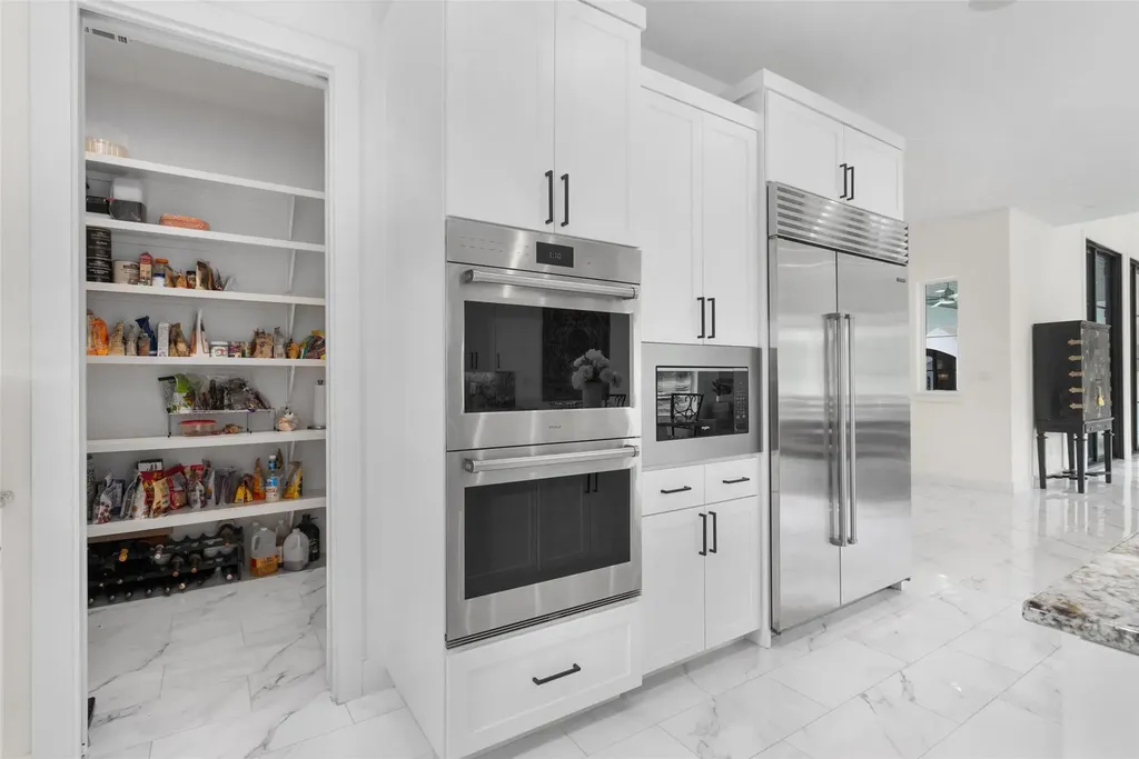 1805 Performer Road Spicewood TX 78669