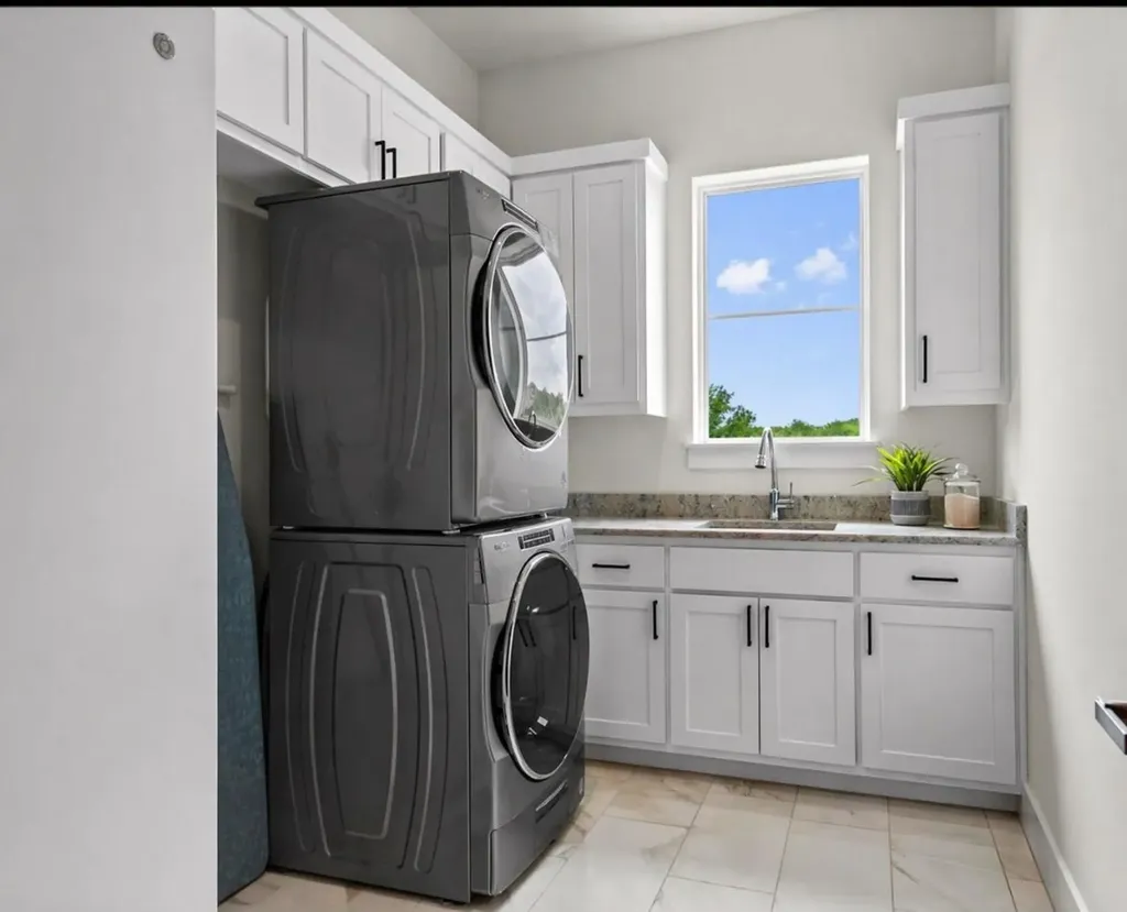 1805 Performer Road Spicewood TX 78669