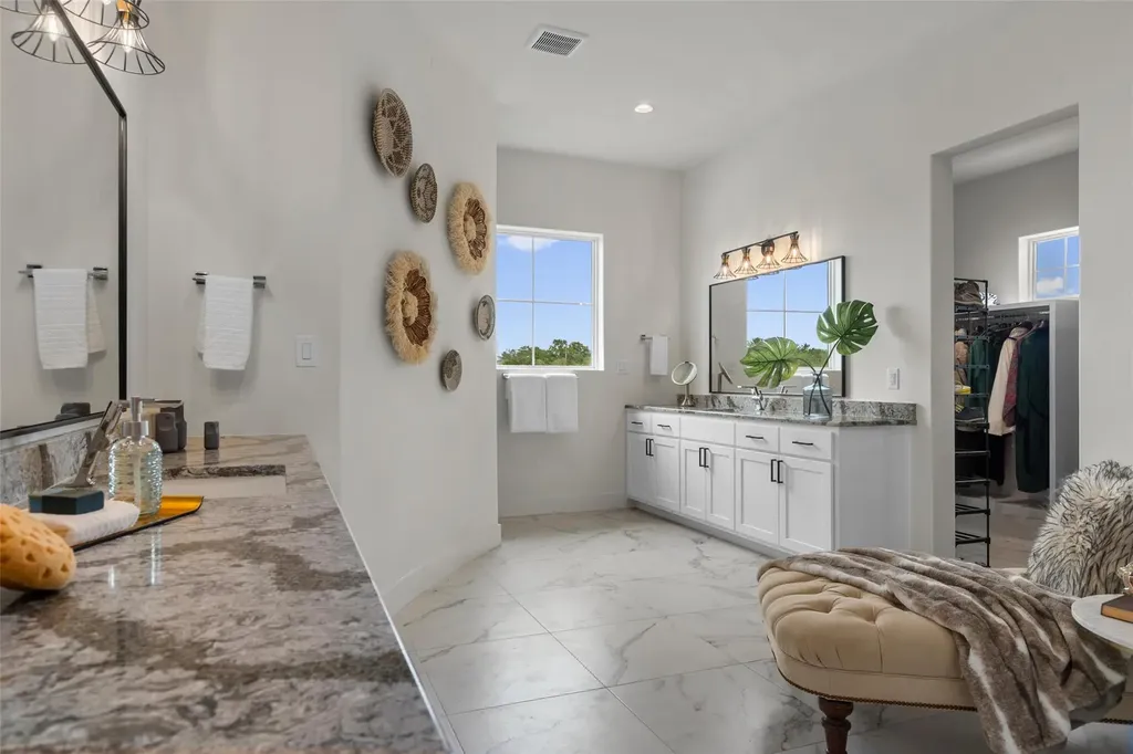1805 Performer Road Spicewood TX 78669