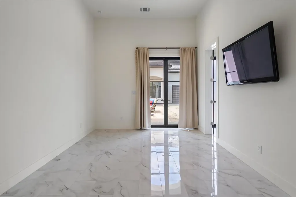 1805 Performer Road Spicewood TX 78669