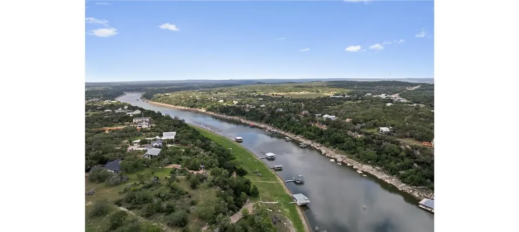 1805 Performer Road Spicewood TX 78669