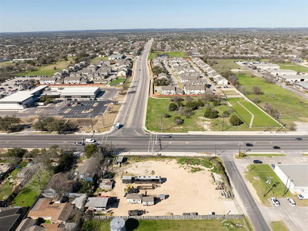 1401 Mooreland Drive Austin TX 78748