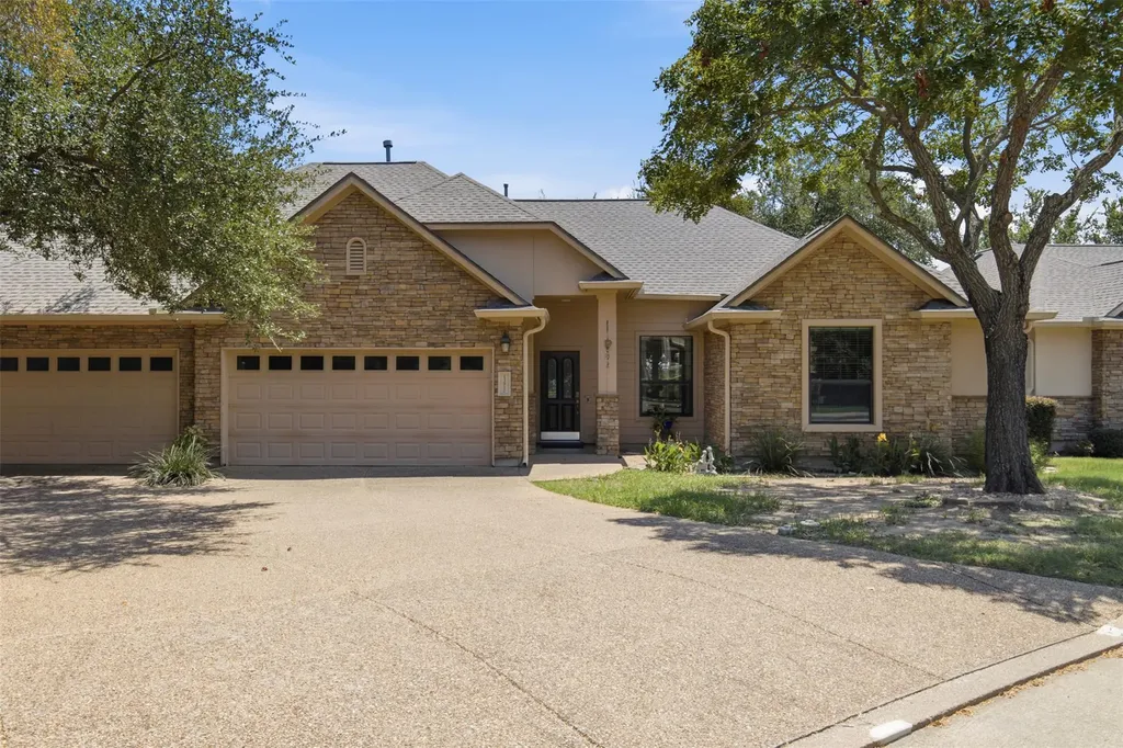13912 Ashton Woods Circle Austin TX 78727