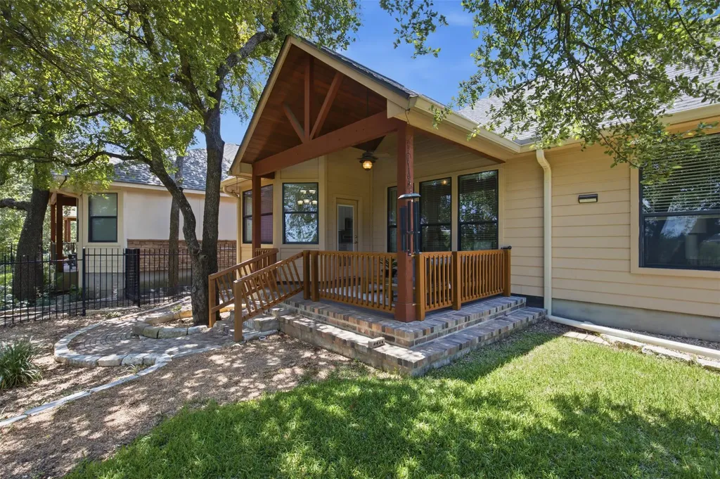 13912 Ashton Woods Circle Austin TX 78727