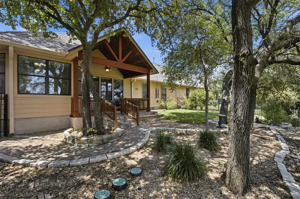 13912 Ashton Woods Circle Austin TX 78727