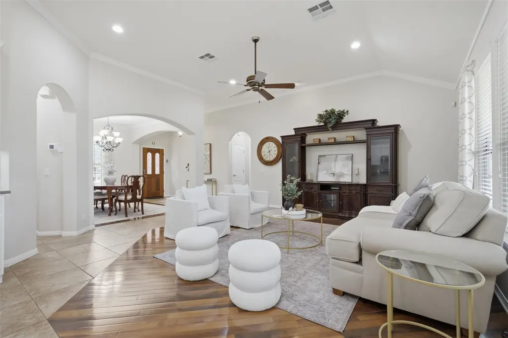 13912 Ashton Woods Circle Austin TX 78727