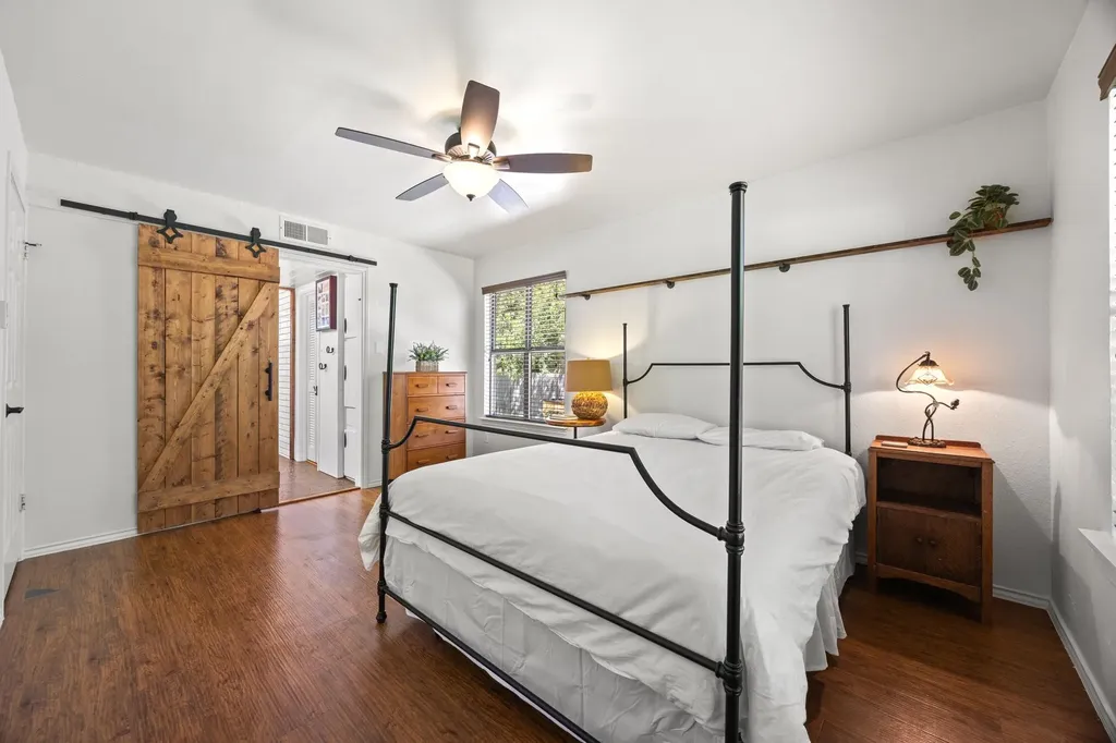 1910 Mirabeau Street Austin TX 78727