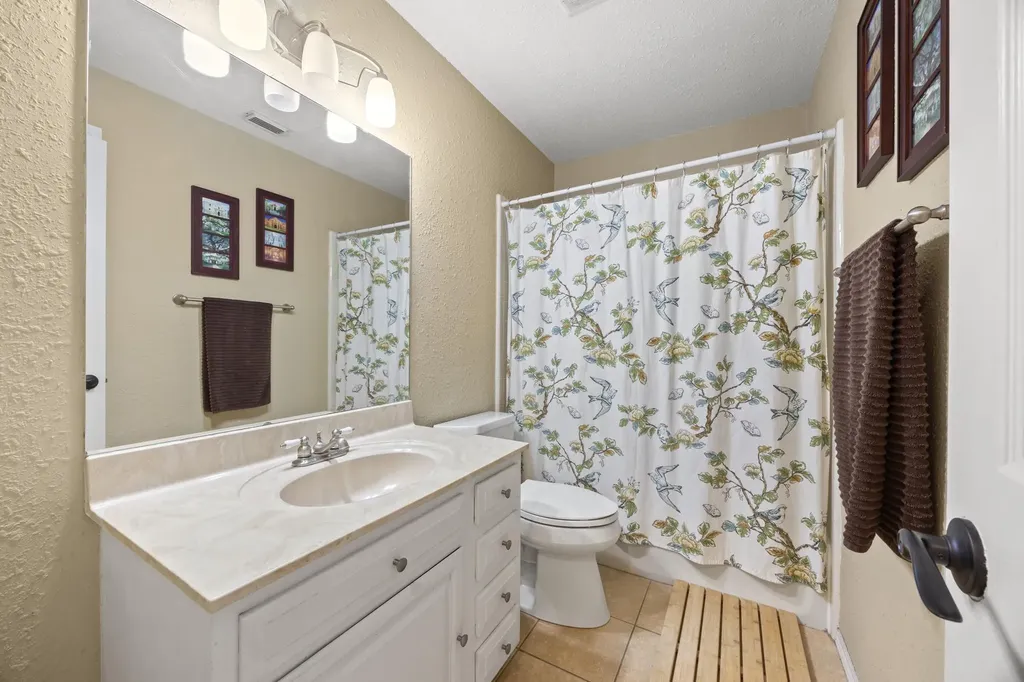 1910 Mirabeau Street Austin TX 78727