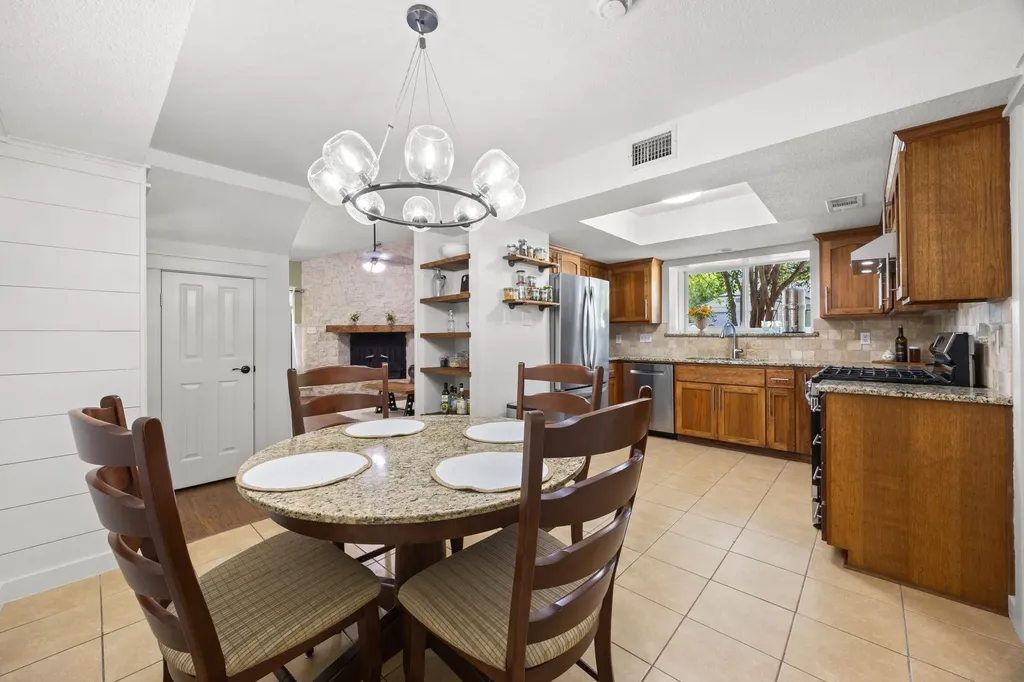 1910 Mirabeau Street Austin TX 78727