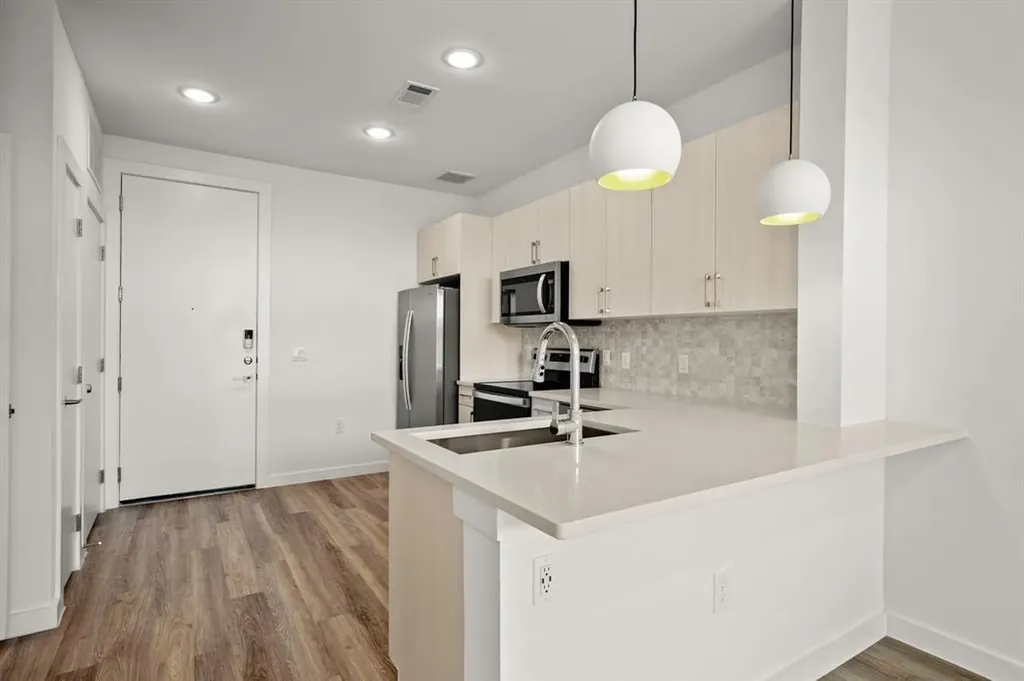 6324 N Lamar Boulevard Austin TX 78752
