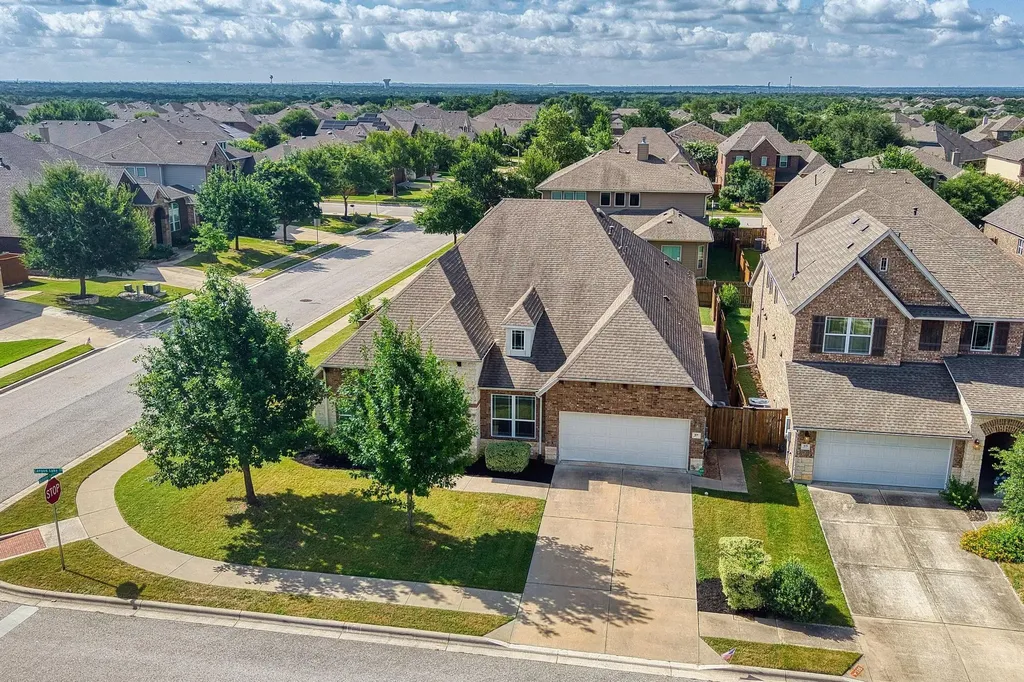 101 Canyon Lake Lane Georgetown TX 78628