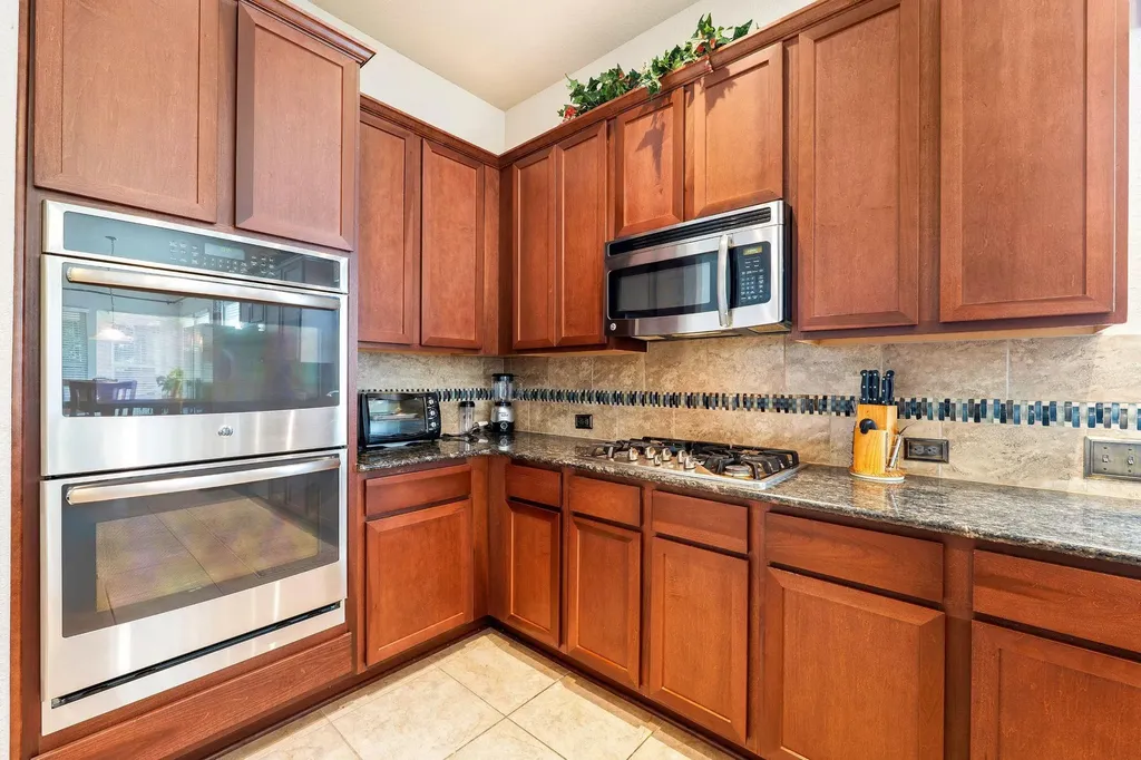 101 Canyon Lake Lane Georgetown TX 78628