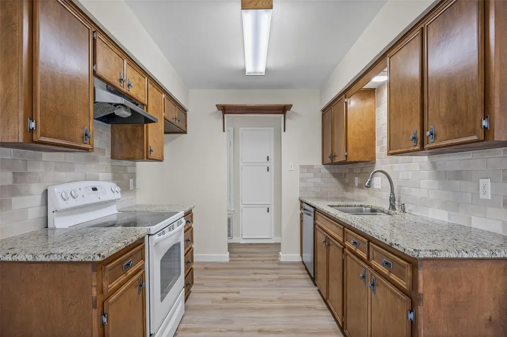 3211 Canter Lane Austin TX 78759