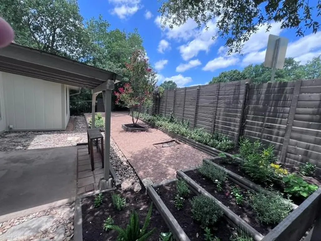 3211 Canter Lane Austin TX 78759