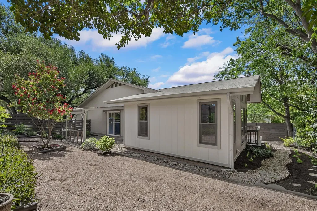 3211 Canter Lane Austin TX 78759