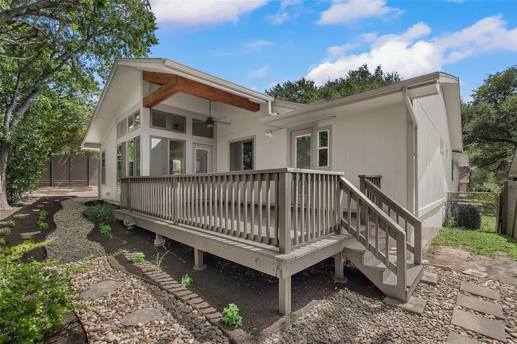 3211 Canter Lane Austin TX 78759