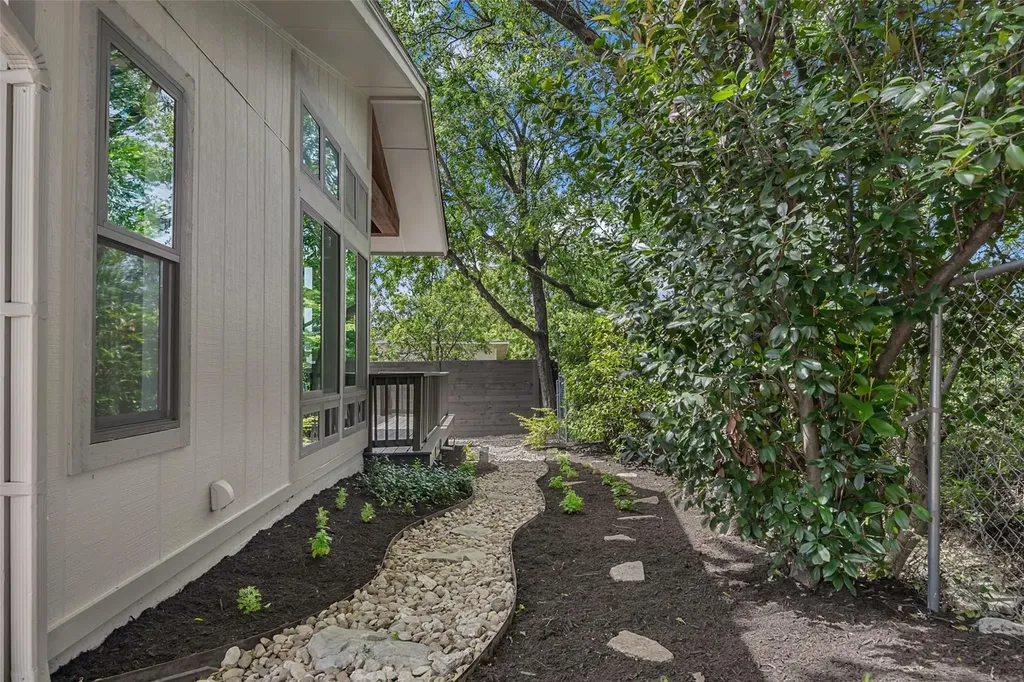 3211 Canter Lane Austin TX 78759