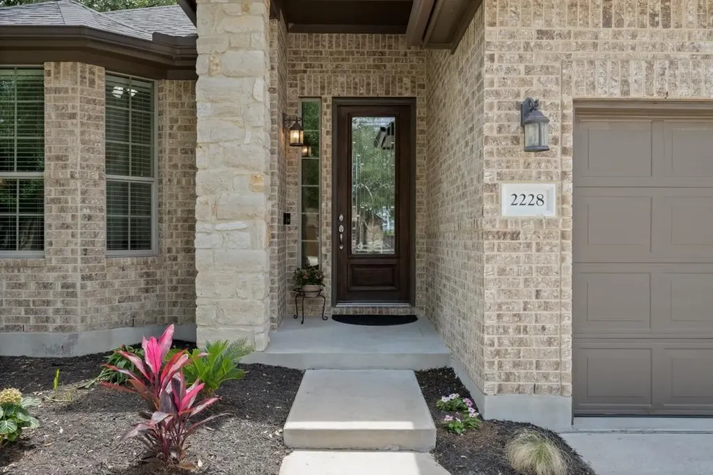 2228 Hilltop Climb Drive Leander TX 78641