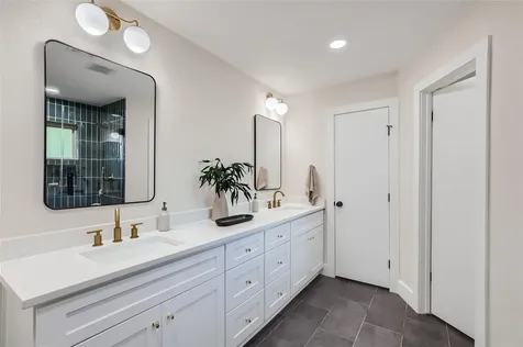 11601 Quarter Horse Trail Austin TX 78750