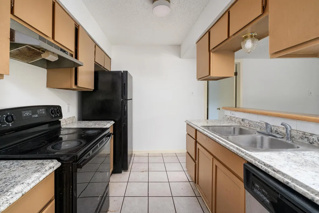 5006 Cape Verde Cove Austin TX 78744