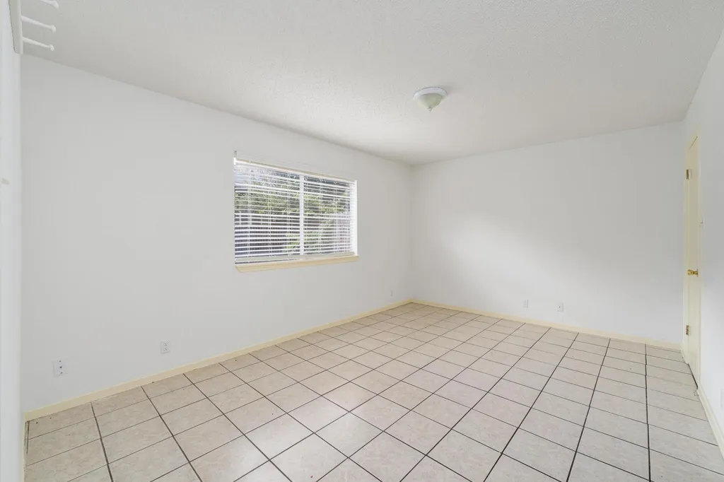 5006 Cape Verde Cove Austin TX 78744