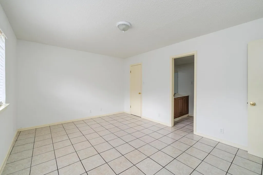 5006 Cape Verde Cove Austin TX 78744