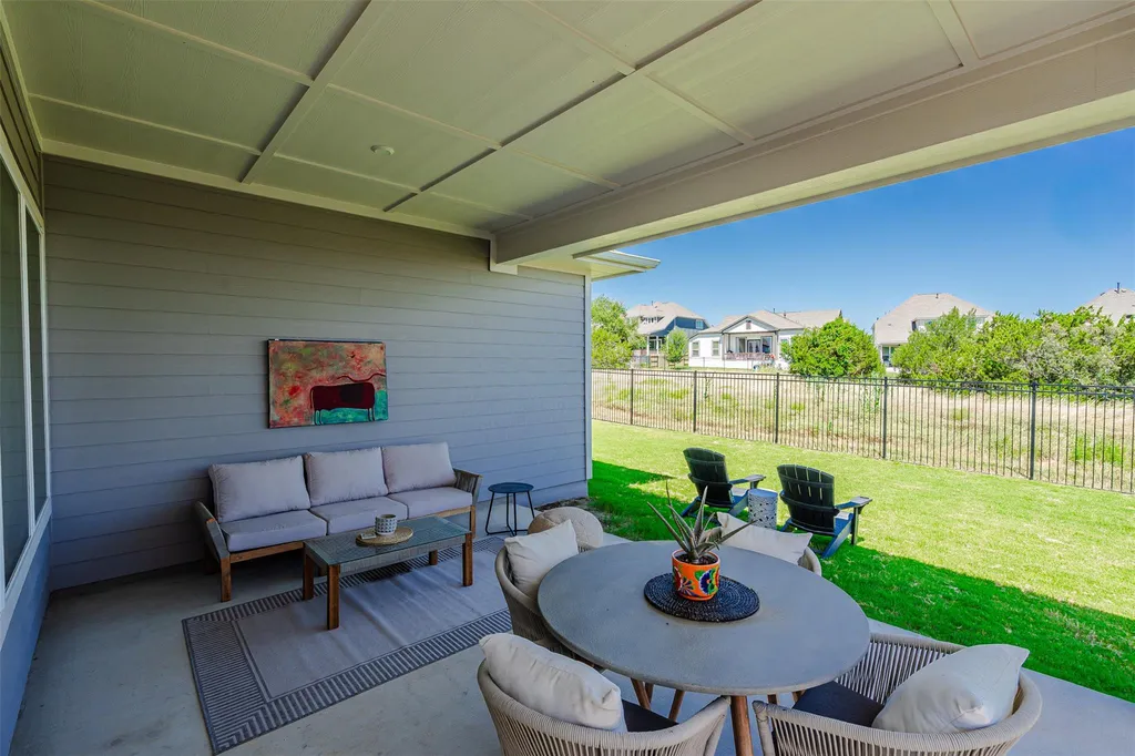 576 Sage Thrasher Circle Dripping Springs TX 78620