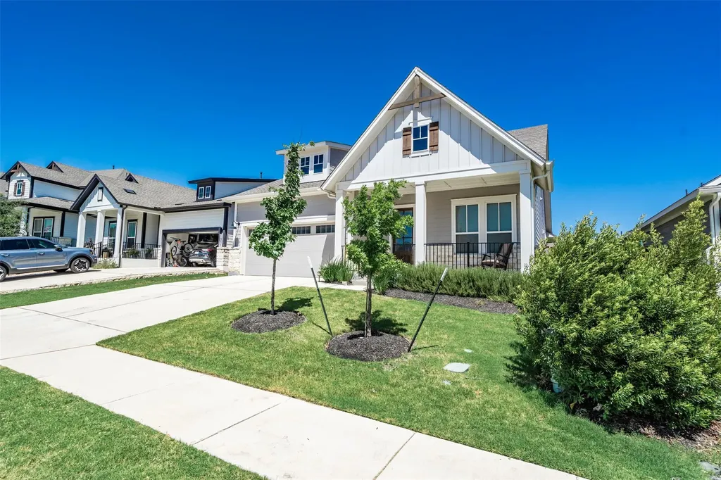 576 Sage Thrasher Circle Dripping Springs TX 78620