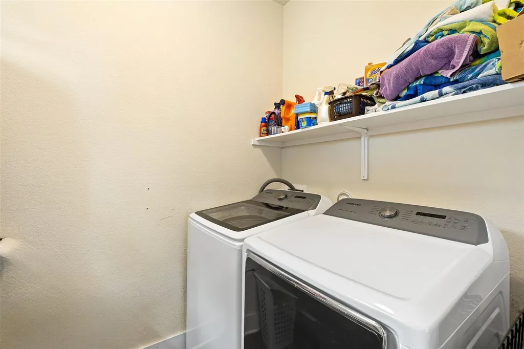 1625 Packsaddle Trail Kingsland TX 78639