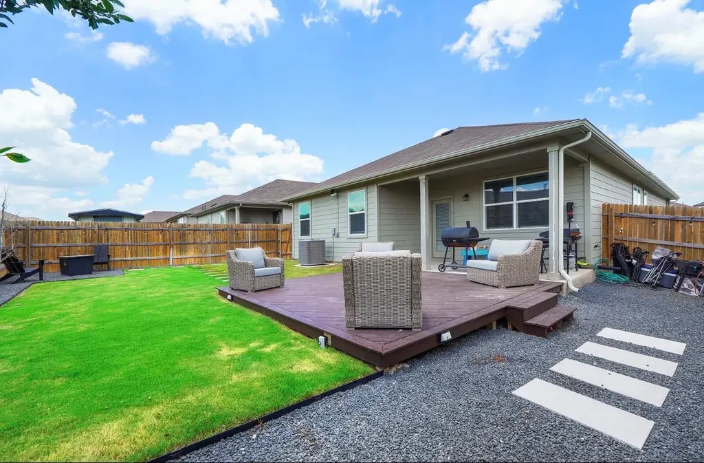 217 Evergreen Sumac Loop Kyle TX 78640