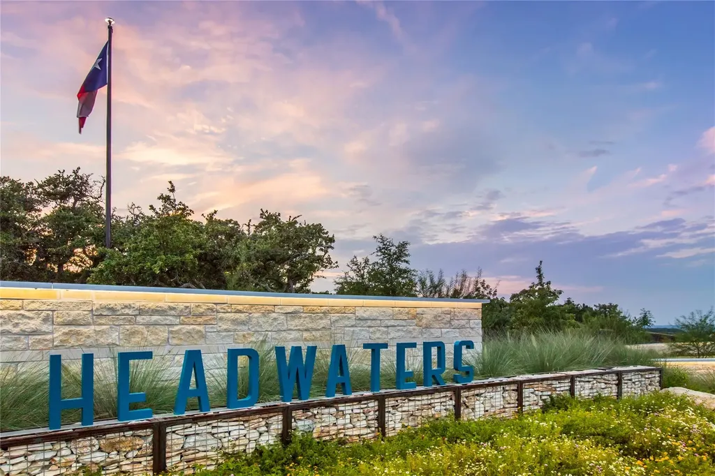 798 Sage Thrasher Circle Dripping Springs TX 78620