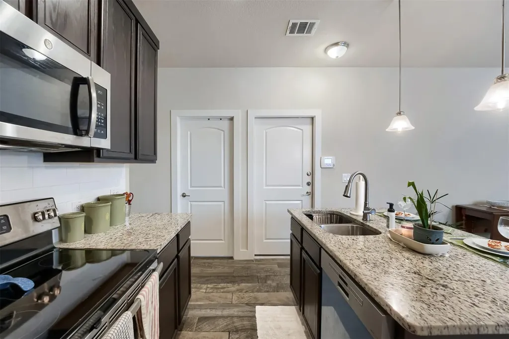 418 High Tech Drive Georgetown TX 78626