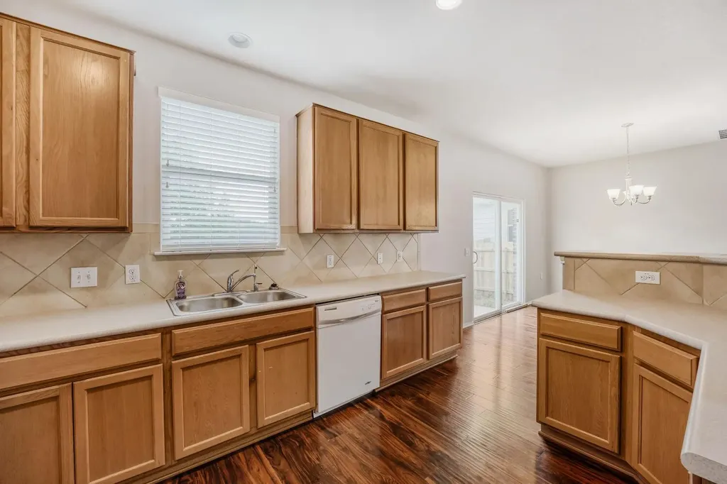 11209 Drumellan Street Austin TX 78754