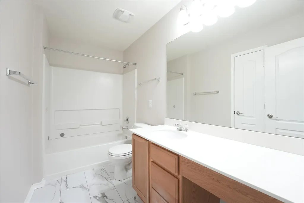 11209 Drumellan Street Austin TX 78754