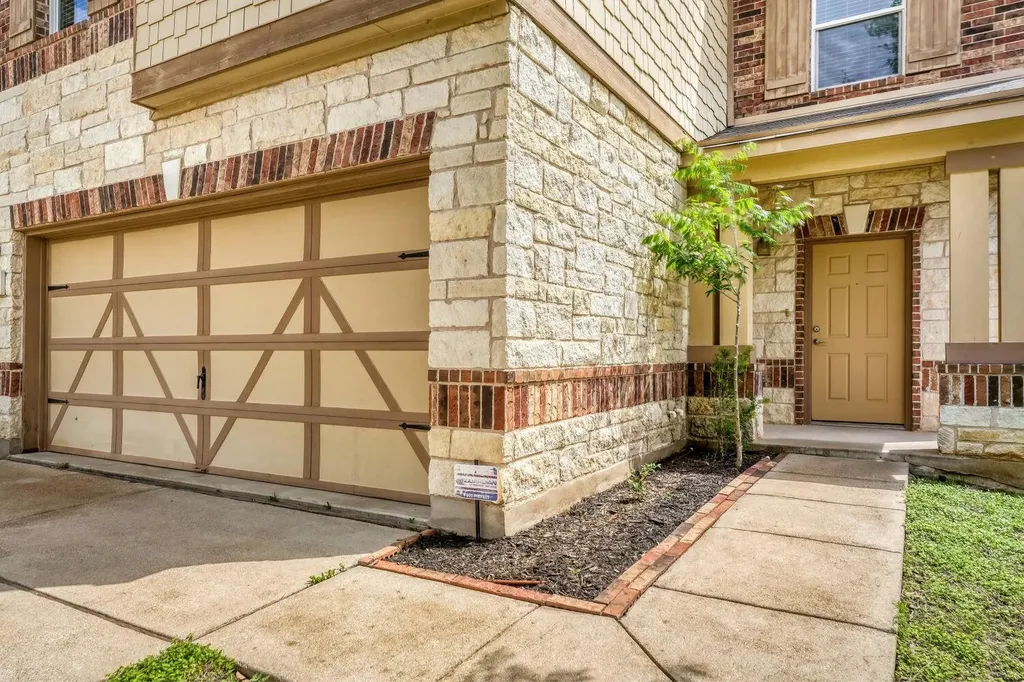 11209 Drumellan Street Austin TX 78754